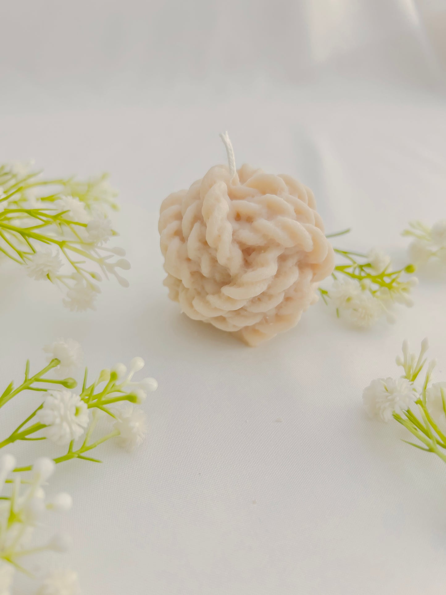 Yarn Ball Candle